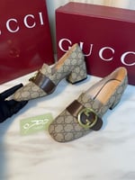 حذاء GG سوبريم بلوندي 55 من قوتشي - بيج مع بني