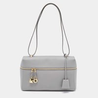 حقيبة لورو بيانا بمقبض علوي - لون رمادي أنيق