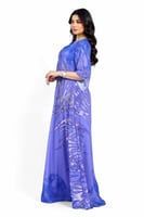 فستان سهرة طويل لؤلؤ بكريستالات لامعه