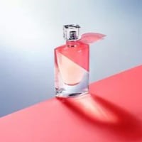 عطر لانكوم لا في اي بيل روزيه -100مل