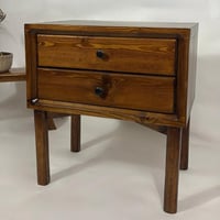 كومدينة رياش الخشبية المميزه