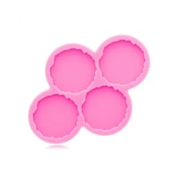 761 -قالب سيلكون متعرج صغير لعمل الميداليات - عدد...