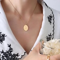 سلسال بيرثداي فلورز