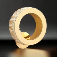 جداري ليد ذهبي 3 اضاءات