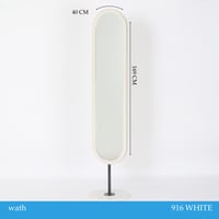 مرايا طويلة بتصميم مودرن لون أبيض