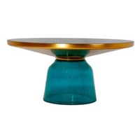 طاولة زجاج بتصميم نورديك