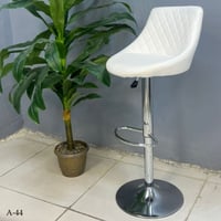 كراسي بار جلد مودرن عدة الوان