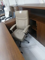 كرسي مكتب عدة ألوان