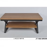 طاولة لون بني