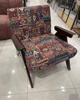 كرسي كوفيات وفنادق مودرن