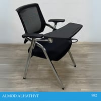 كرسي محاضرات كروم لون أسود