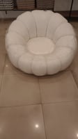 كرسي قماش بوكليه دوار لون أبيض كبير