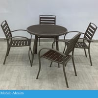 طقم طاولة دائرية و4 كراسي بني