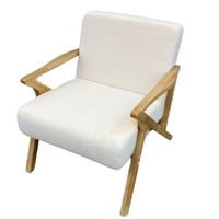 كرسي خشبي بوكليه أبيض