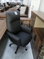 كرسي مكتب عدة ألوان