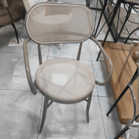 كرسي خارجي عدة ألوان