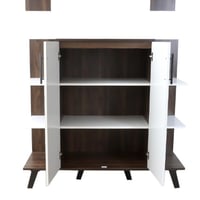 ركن قهوة عدة ألوان