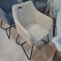 كراسي طعام وكوفي عدة الوان