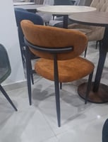 كرسي عدة الوان