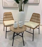 طقم 2كراسي خيزران عدة الوان