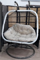 مرجيحة شخصين مع مخدة عدة الوان