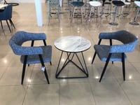 طقم طاولة وكرسيين