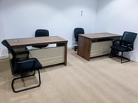 مكتب 140و160 سم لون خشبي