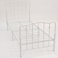 سرير 90*190 سم لون أبيض