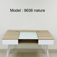 مكتب خشب لون خشبي