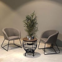 كرسي قماش بني