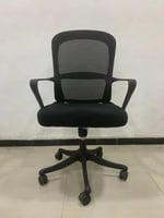 كرسي مكتب اسود دوار