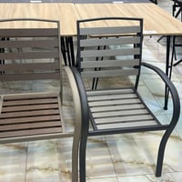 كرسي حديقة حديد لون اسود ورمادي