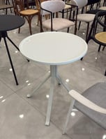 طاولات كوفي اسود وابيض