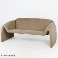 كرسي كبير عدة ألوان