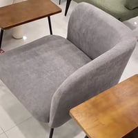 كرسي مع تكاية عدة ألوان