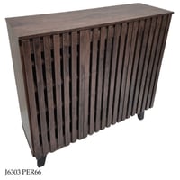 دولاب عدة أبواب وألوان