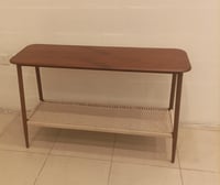 طاولة مدخل خشب مودرن