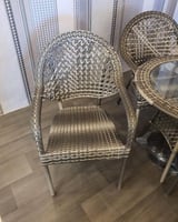 طقم جلسة خارجية خيزران مع مظلة لون احمر غامق