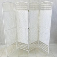 بارتشن لون أبيض