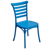 كرسي عدة ألوان