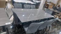 طقم طاولة طعام و ثمانية كراسي