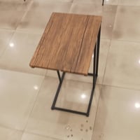 طاولة شاي لون بني