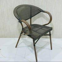 طقم 4 كرسي تتحمل الحرارة والامطار لون كوفي