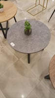 طاولة دائرية رمادي