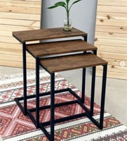 طاولة ثلاثة قطع لون خشبي غامق