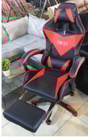 كراسي قيمنق مع مسند قدم