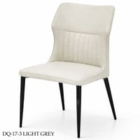 كرسي عدة ألوان