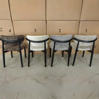 طقم 2كراسي طعام وكوفي عدة الوان