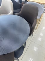 طقم طاولة وكرسيين لون كوفي