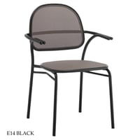 كراسي خارجية عدة ألوان